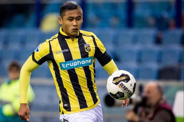 他们依赖于 他们依赖于